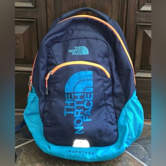 The North Face Haystack Backpack - Picture 2 of 3